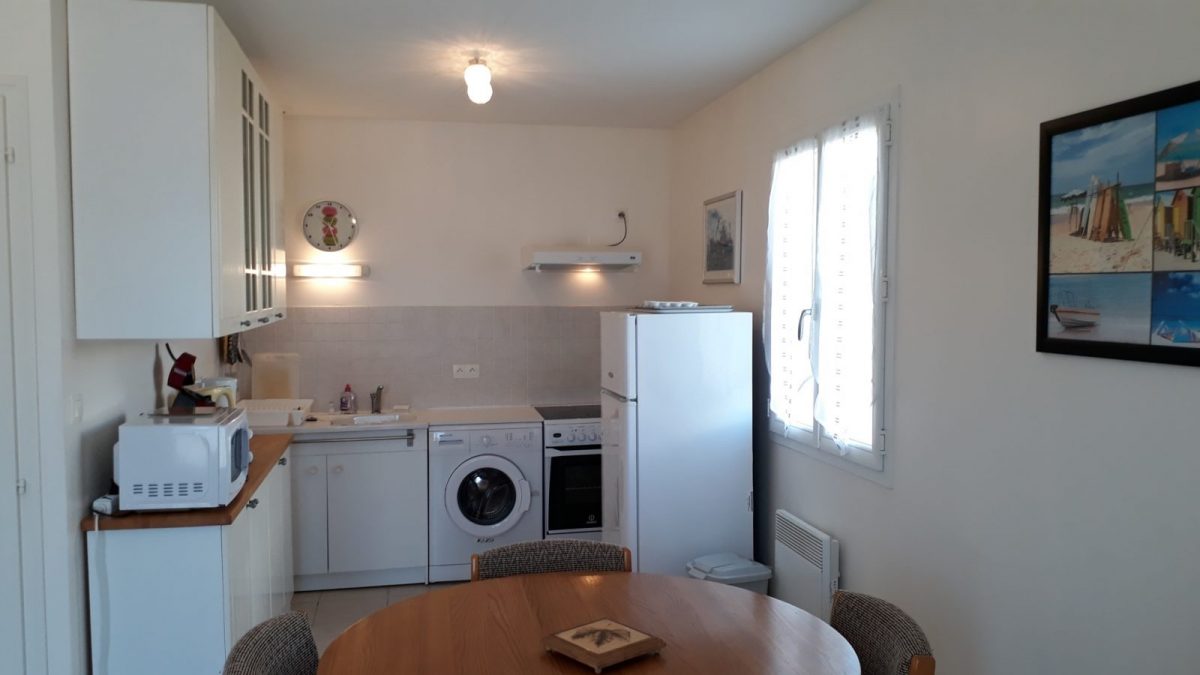 20180927-150329-16a4489e26564935a709729b941a3085