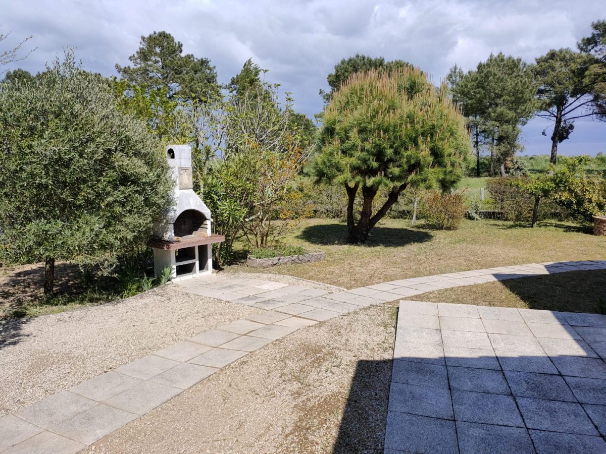 5-0c548ab0d93048038b5731d94c4f0a36