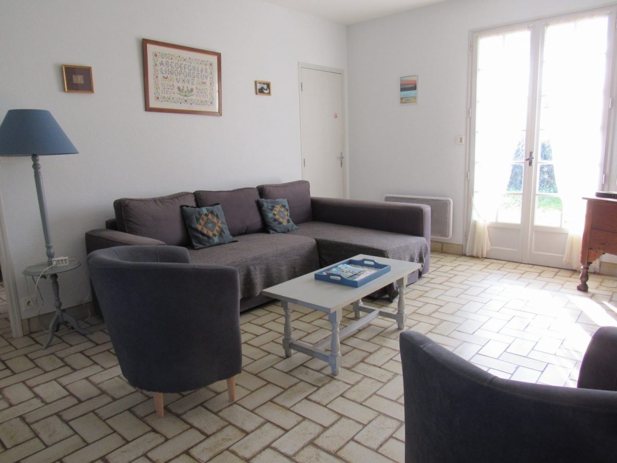 5-31747118d54f42289b0b3aa3d87e65c9