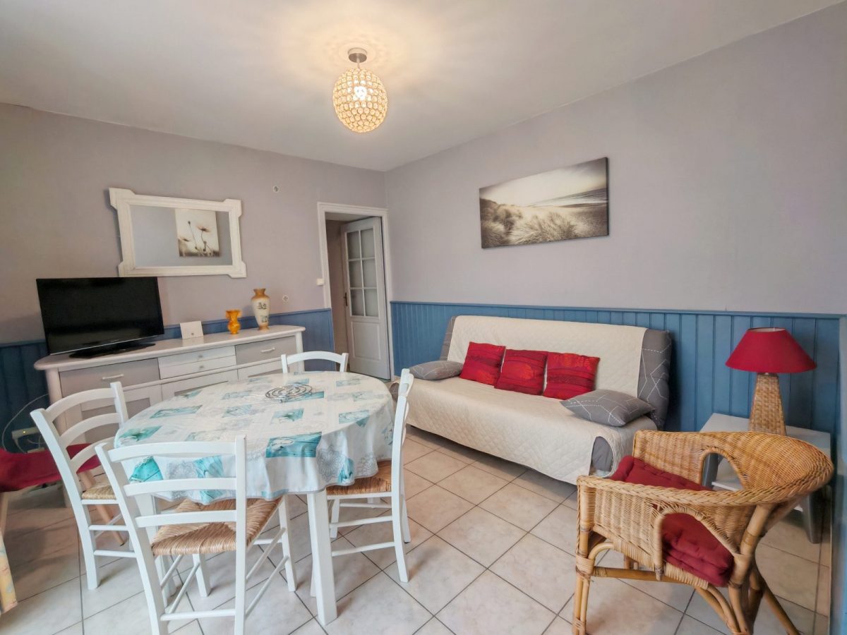 83b04e02-434d-474b-b154-f890e155b70e