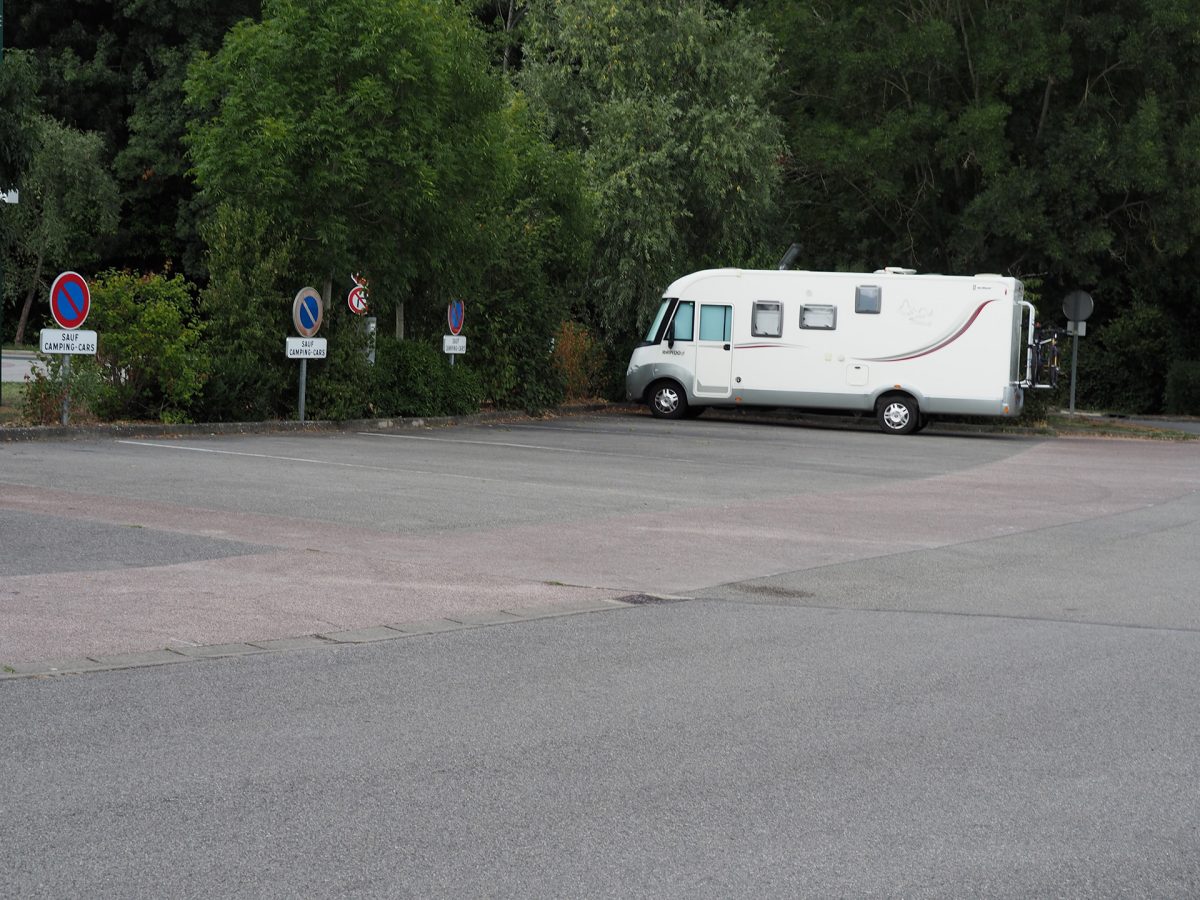 Aire-stationnement-Mareuil-sur-lay (5)