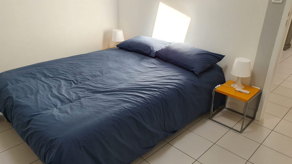 Chambre 3 avec 1 lit 140 et 2 lits 90 superposés