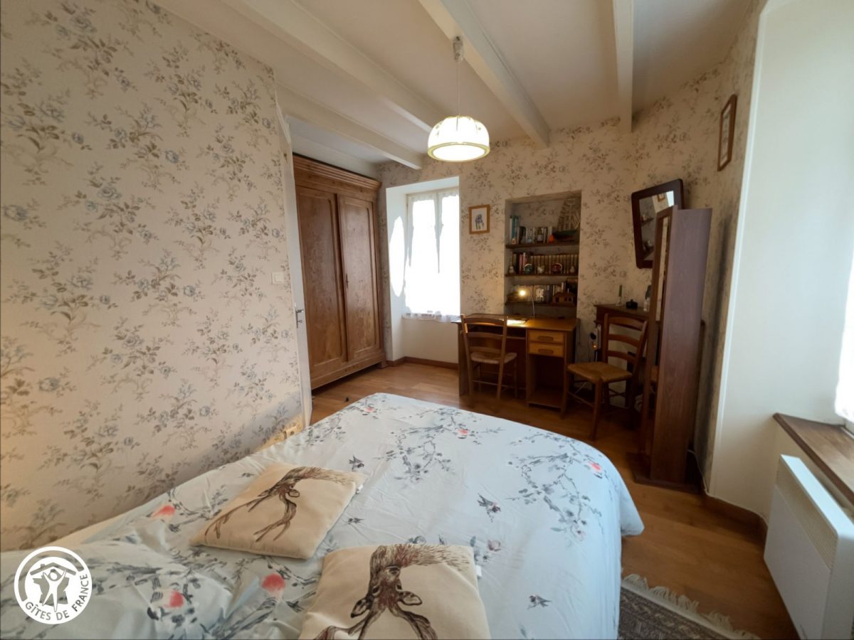 H85G009900-694001f87cfd7