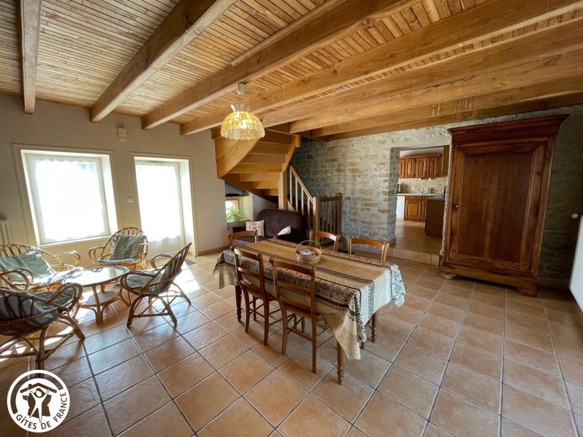 H85G010199-69dcd848a39e6