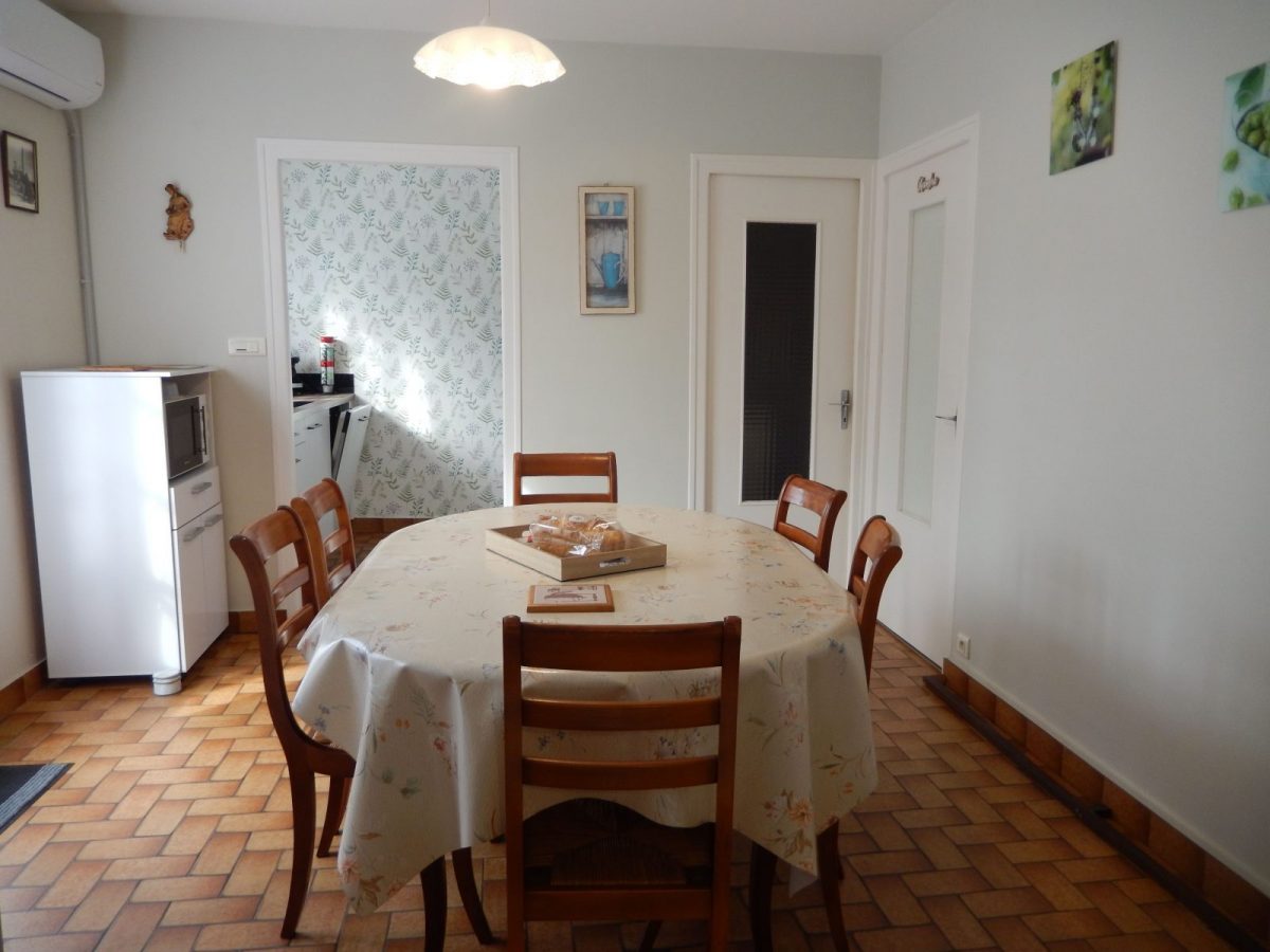 H85G023740-69ef22e3bc061