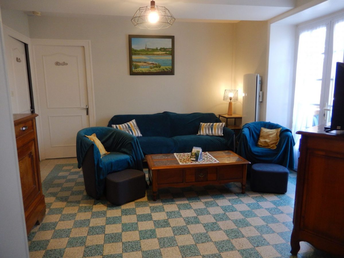 H85G023740-69ef22e4eb9bd