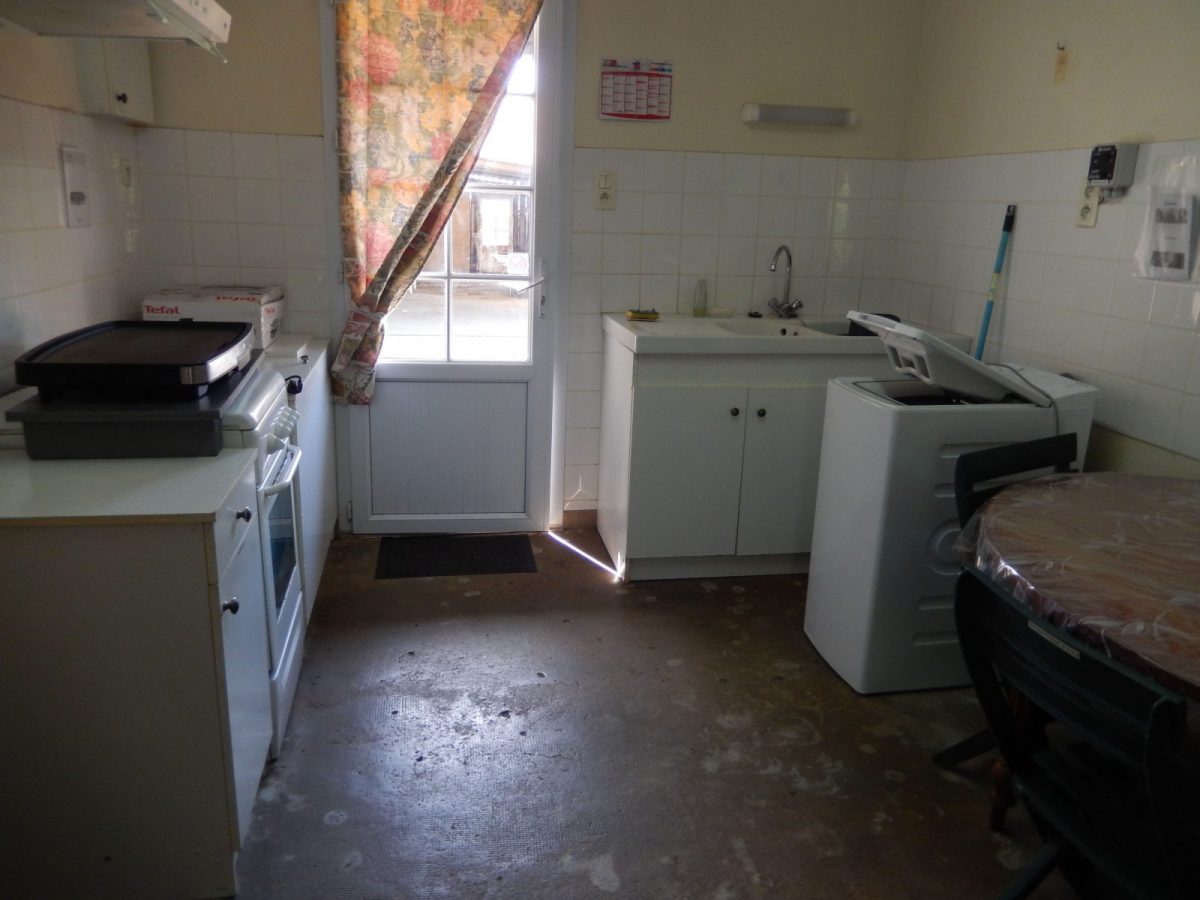 H85G023740-69ef23b23671a