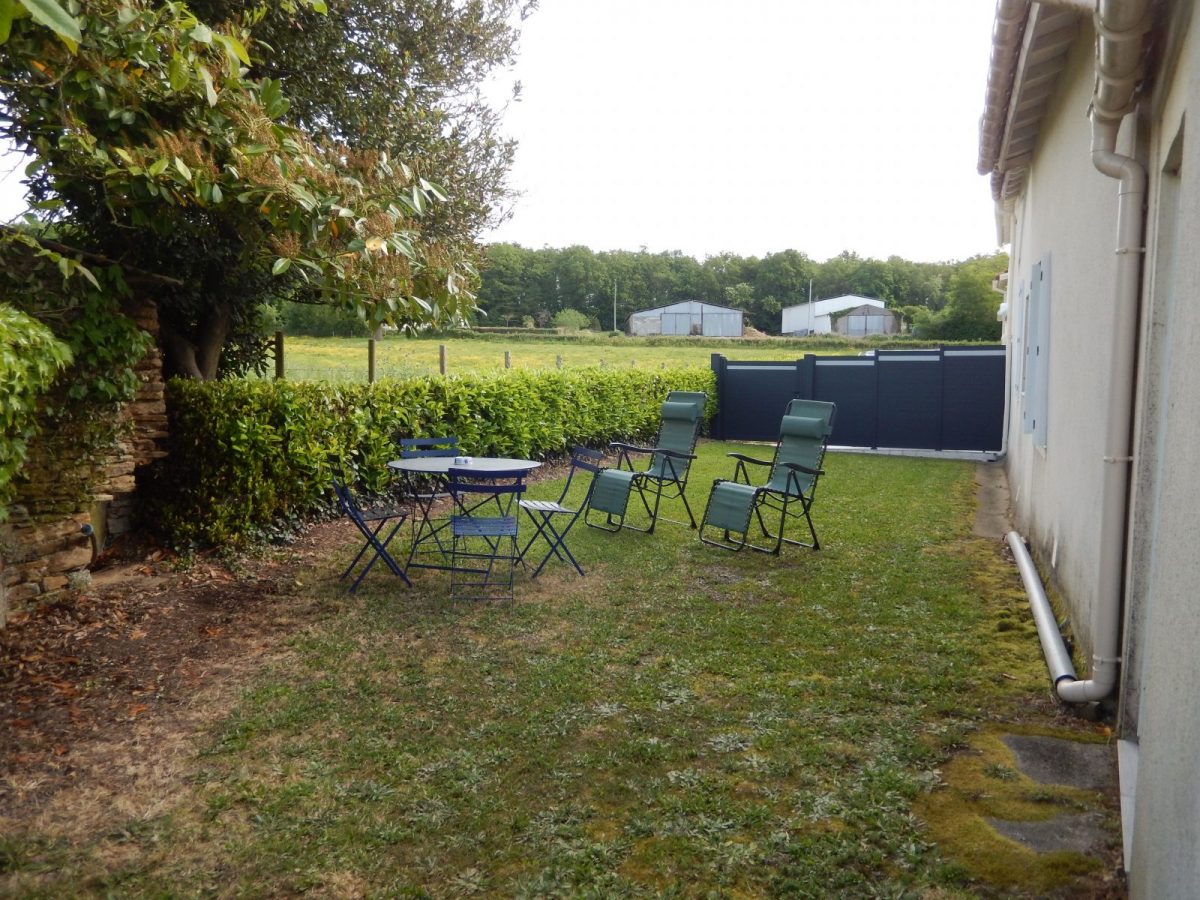 H85G023740-69ef23b2b0c2b