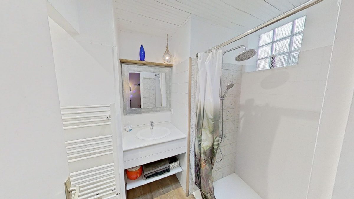 H85G030640-6953e9a2aeb41