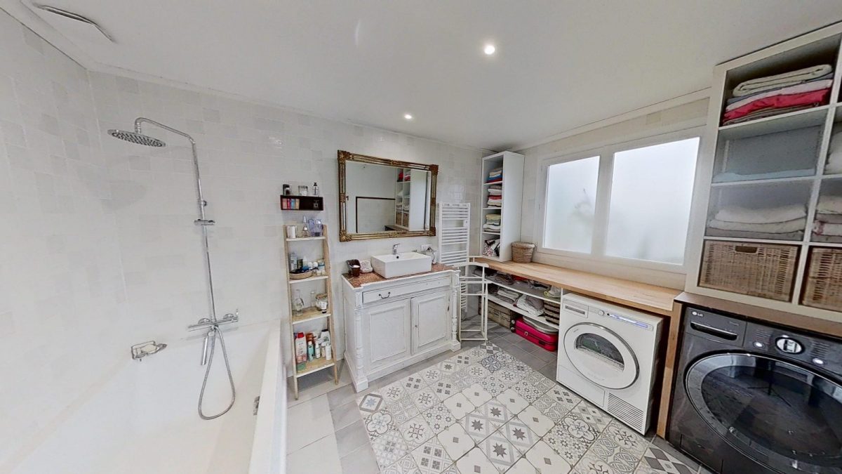 H85G030640-6953e9a3a636a