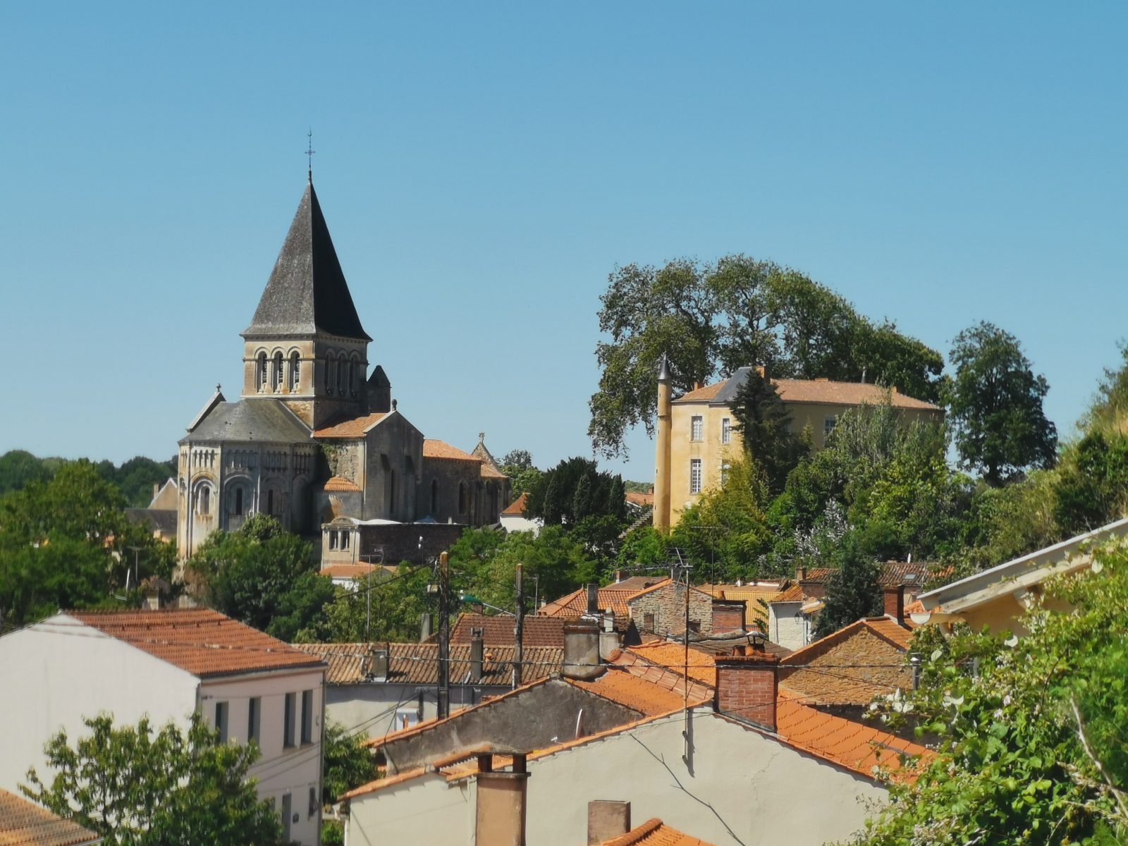 DISCOVERY TRAIL “MAREUIL-SUR-LAY-DISSAIS”