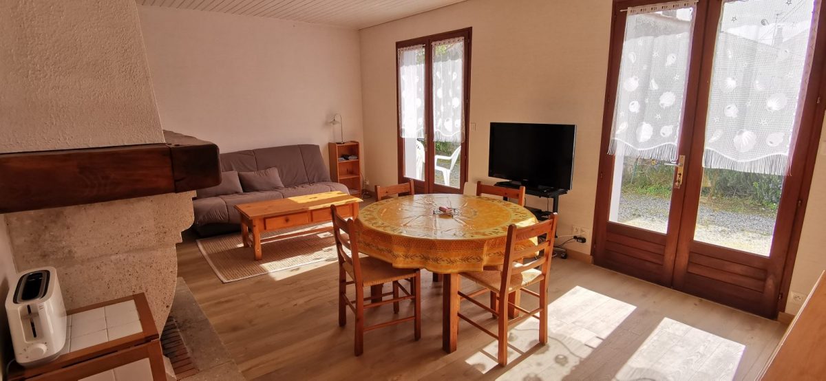 IMG-20250404-114505-f2ff18f329424fb892f062d45ef93f05