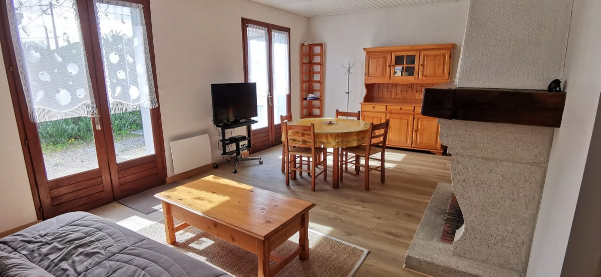 IMG-20250404-114859-8c9736379a454a028cd1c642ca80ac34