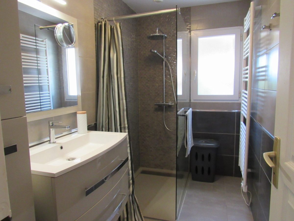 IMG-3726-4a0a090b9b2a45928fae6f87a7ade412