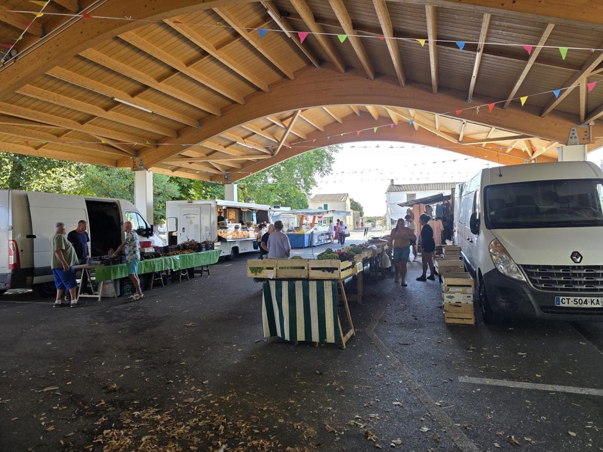 Marché-Saint-Michel-en-l’Herm-Halles (5)