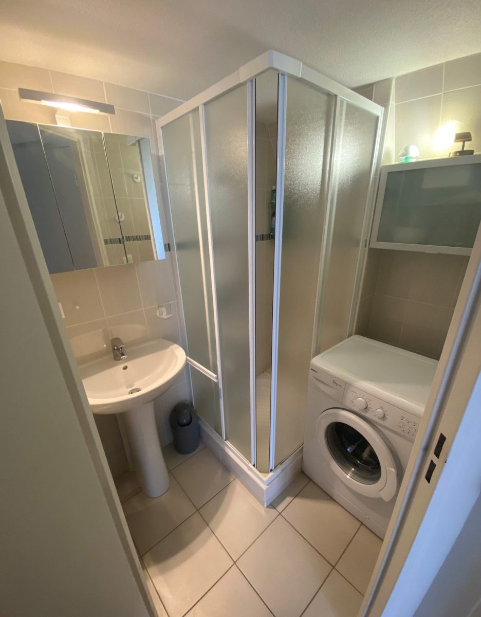 Salle-20d-eau-4cad7004a07f4131975322ffc8cd446b