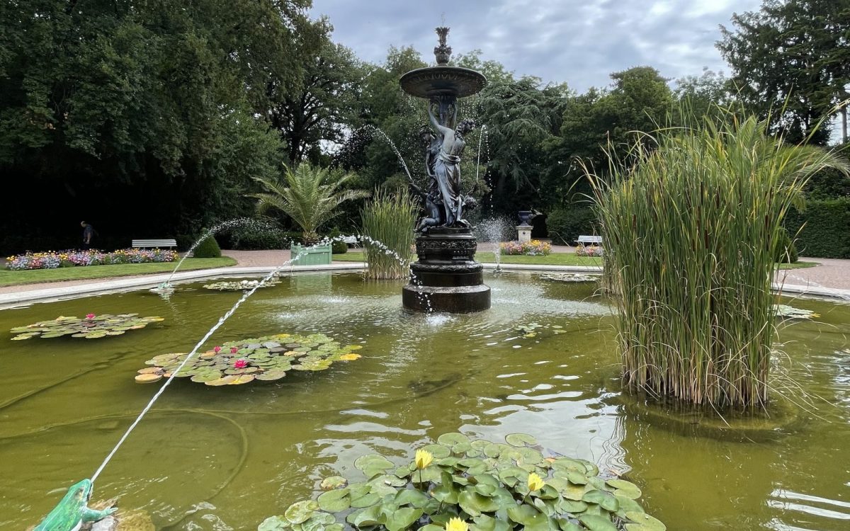 kiosque-jardin-dumaine-bassin-naiade-luconHP