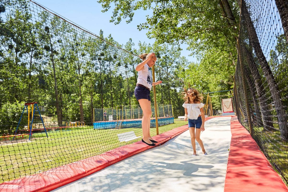 parc-de-pierre-brune-mervent-loisirs-85200-2